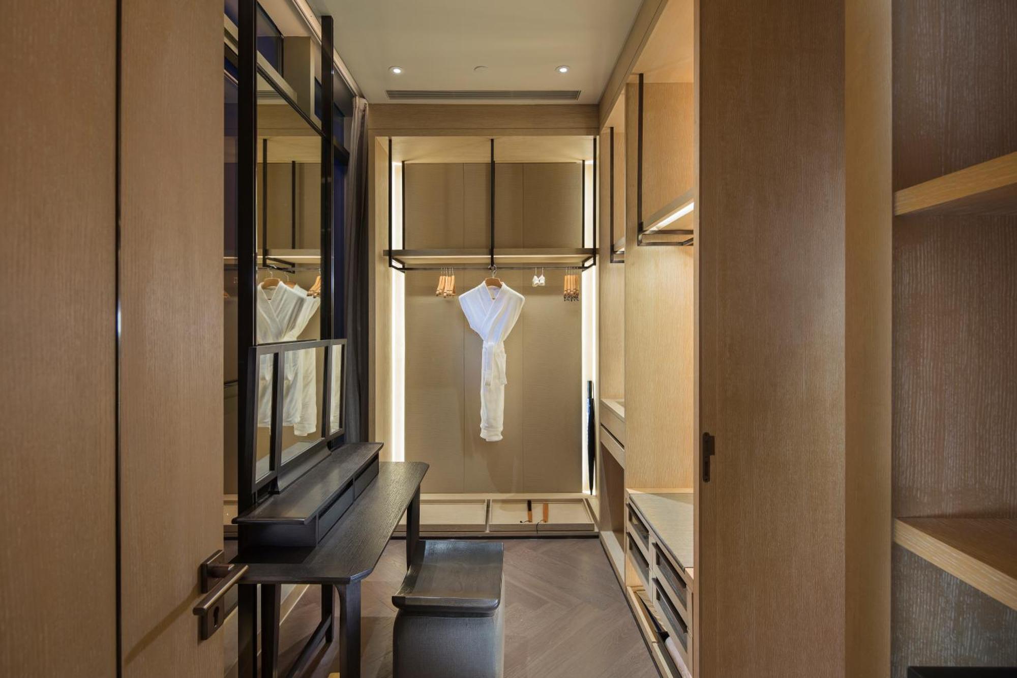 Hilton Shenzhen Shekou Nanhai Buitenkant foto