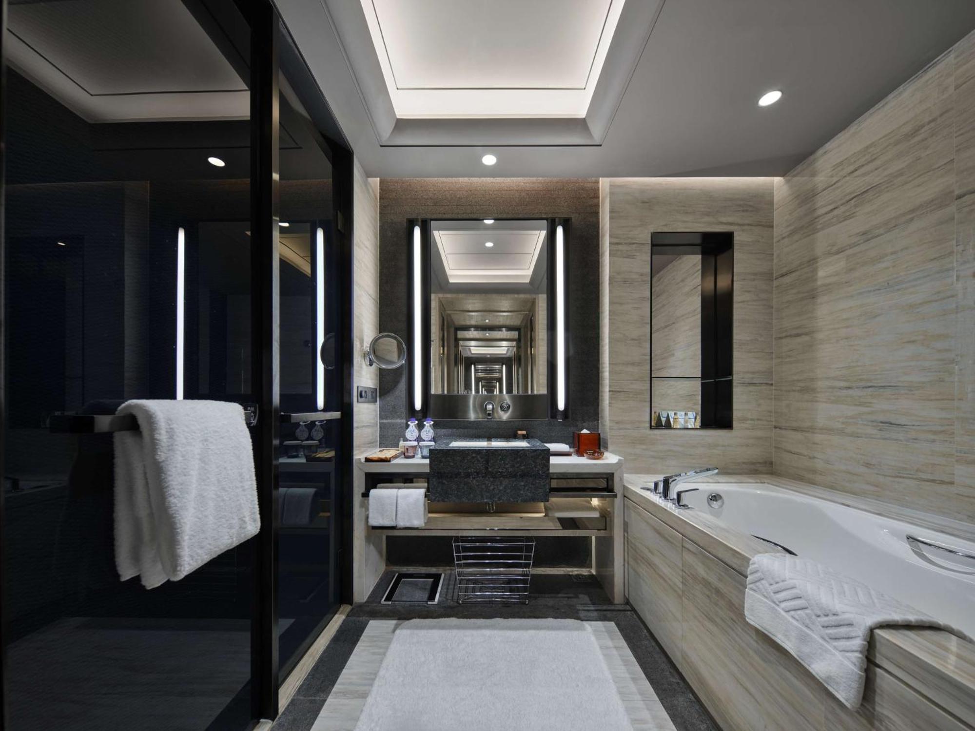 Hilton Shenzhen Shekou Nanhai Buitenkant foto