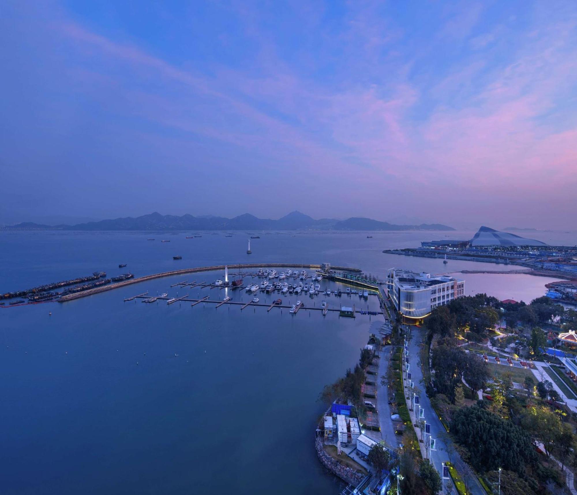 Hilton Shenzhen Shekou Nanhai Buitenkant foto
